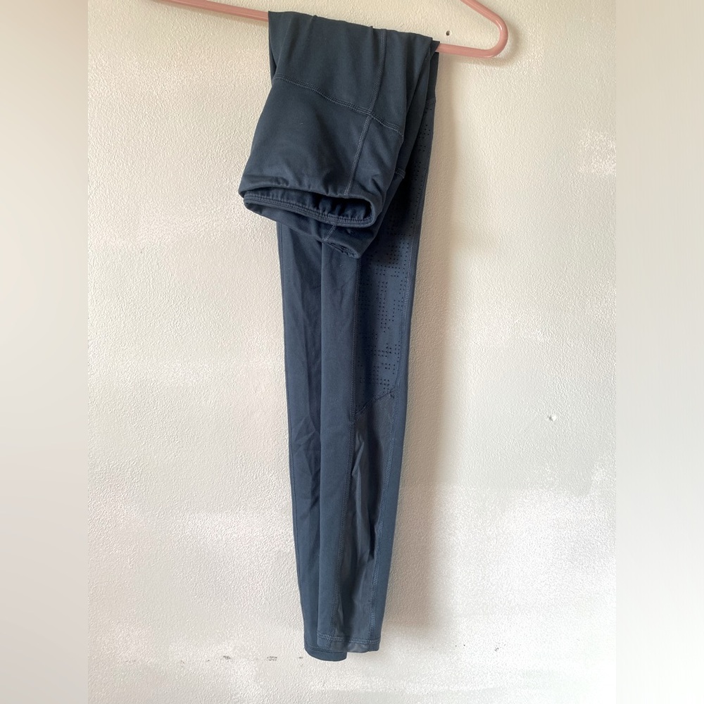 Woman’s Small Champion Leggings Teal blue